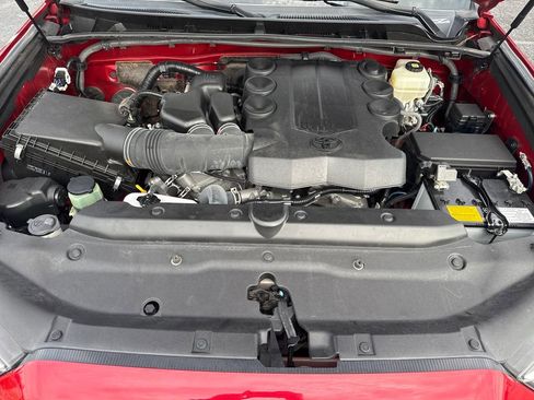 Used 2021 Toyota 4Runner SR5 Premium image 24