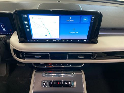 New 2026 Lincoln Aviator Premium AWD image 23