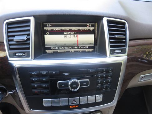 Used 2014 Mercedes-Benz ML 350 4MATIC image 19
