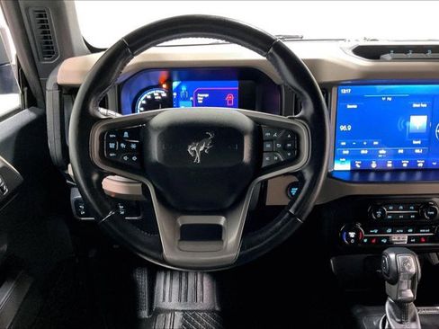 Used 2024 Ford Bronco Wildtrak AWD/4WD image 5