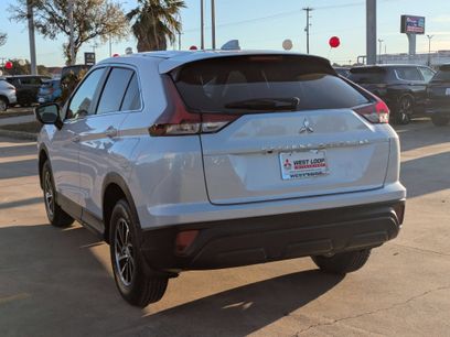 New 2026 Mitsubishi Eclipse Cross ES