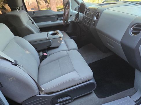 Used 2006 Ford F150 XLT image 15