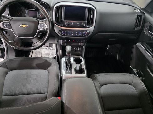 Used 2022 Chevrolet Colorado LT w/ Fleet Safety Package image 31