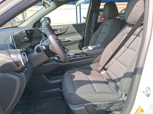 New 2026 Chevrolet Equinox LT w/ Midnight Edition FWD image 14