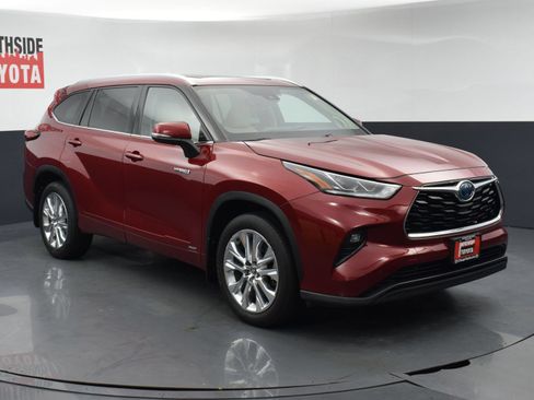Used 2020 Toyota Highlander Limited AWD/4WD image 6