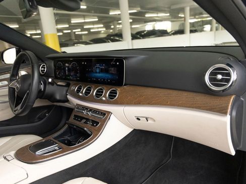 Used 2023 Mercedes-Benz E 450 4MATIC All-Terrain Wagon image 29
