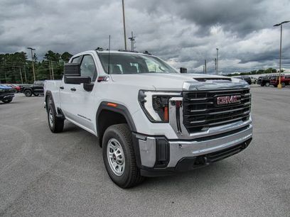 New 2024 GMC Sierra 2500 Pro w/ X31 Off-Road Package