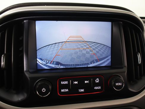 Used 2016 GMC Canyon SLE w/ SLE Convenience Package RWD image 6