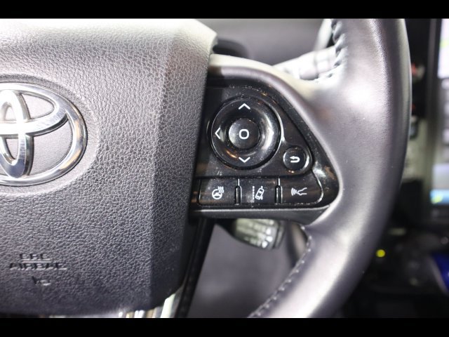Used 2022 Toyota Prius Limited FWD image 29