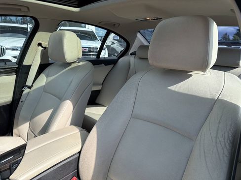 Used 2012 BMW 528i Sedan RWD image 34
