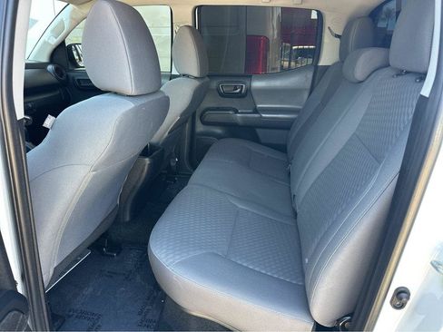 Used 2021 Toyota Tacoma SR w/ SR Convenience Package RWD image 10