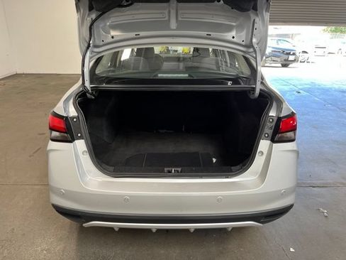 Used 2023 Nissan Versa SV FWD image 16