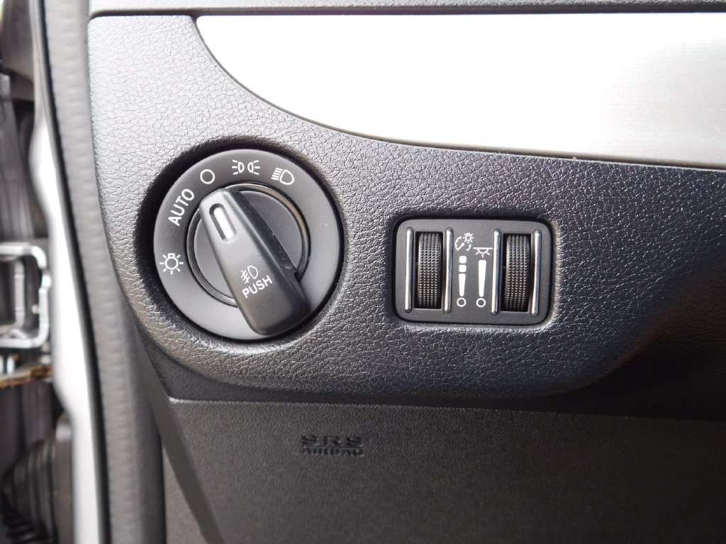 Used 2019 Dodge Grand Caravan GT FWD image 23