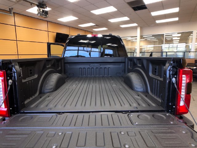 New 2027 Ford F350 Lariat w/ Black Appearance Package AWD/4WD image 23