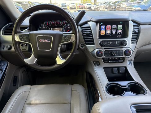 Used 2018 GMC Yukon SLT w/ Premium Edition RWD image 23