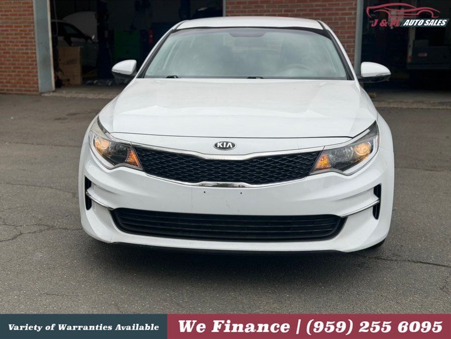 Used 2016 Kia Optima LX FWD image 2