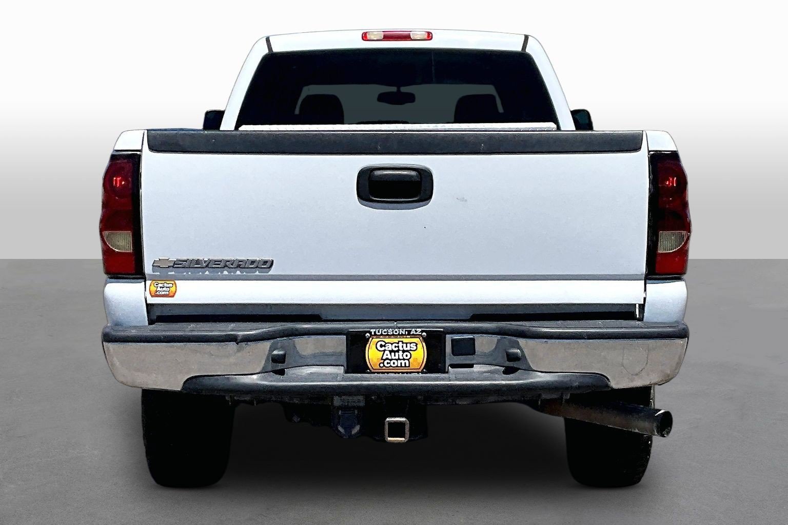 Used 2007 Chevrolet Silverado 2500 LT w/ Heavy-Duty Power Package AWD/4WD image 4