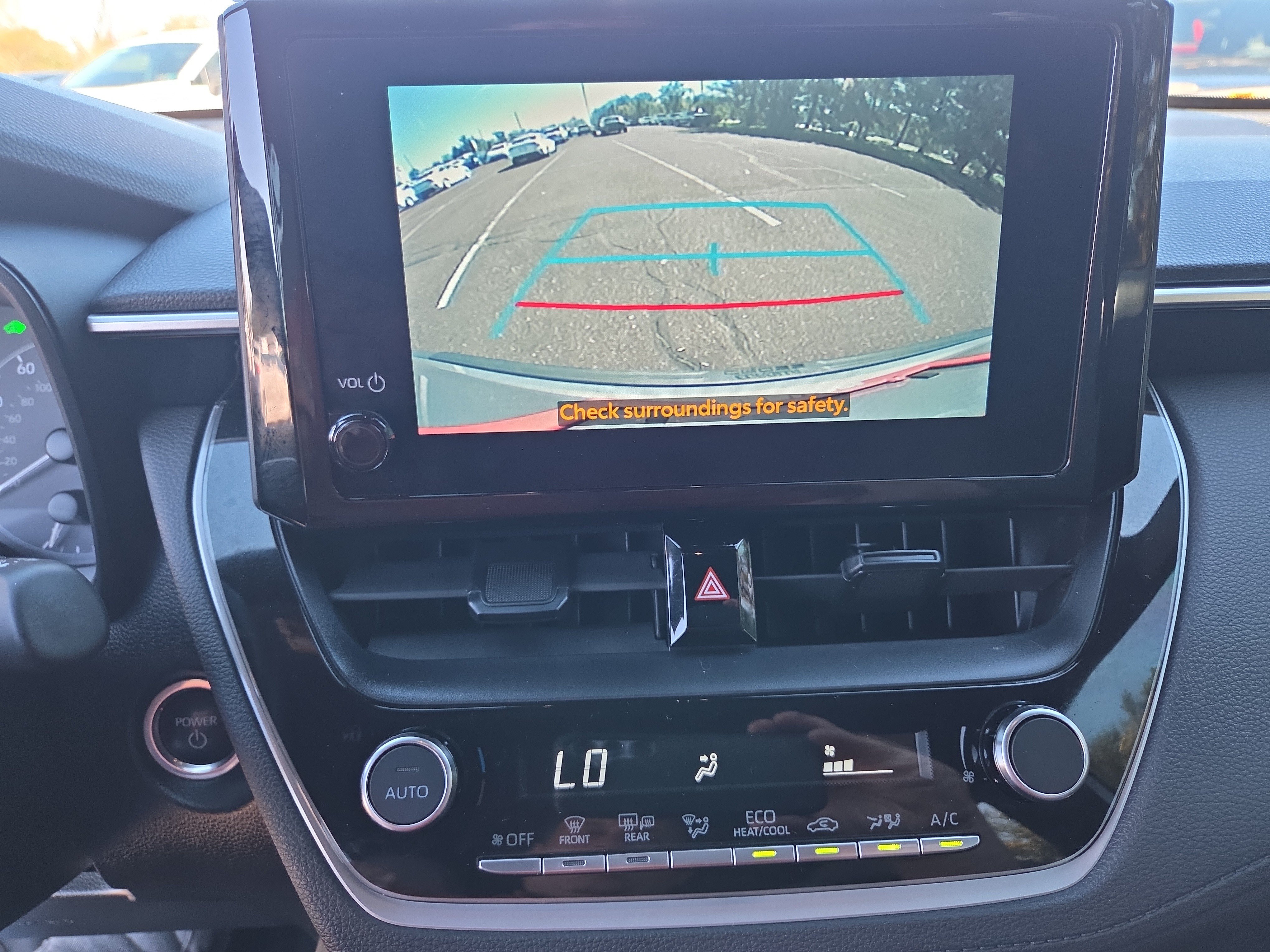 Certified 2023 Toyota Corolla Cross AWD Hybrid w/ Moonroof Package image 24