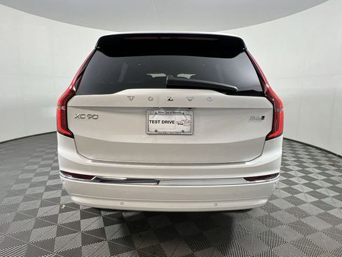 New 2026 Volvo XC90 B6 Ultra w/ Lounge Package image 7