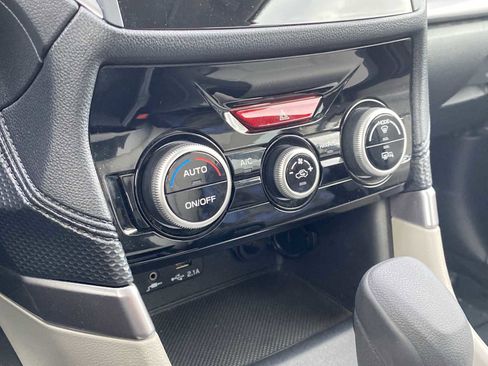 Used 2023 Subaru Forester Premium image 25