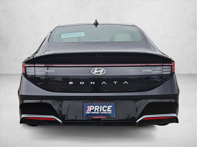 Used 2025 Hyundai Sonata SEL FWD image 7