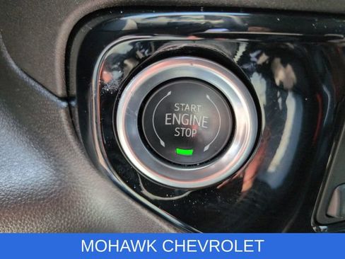 Certified 2025 Chevrolet Silverado 1500 LT Trail Boss w/ Convenience Package II AWD/4WD image 17