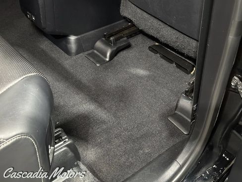 Used 2020 Lexus RX 450hL AWD w/ Premium Package image 29