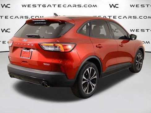 Used 2022 Ford Escape SE w/ SE Sport Appearance Package FWD image 43