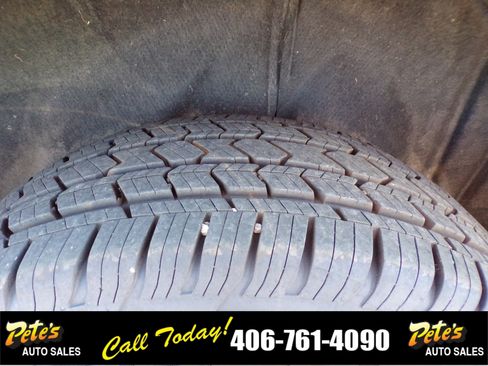 Used 2019 GMC Acadia SLE image 15