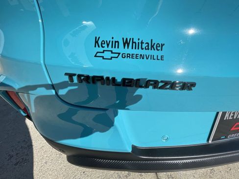Certified 2022 Chevrolet TrailBlazer RS w/ Sun and Liftgate Package FWD image 31