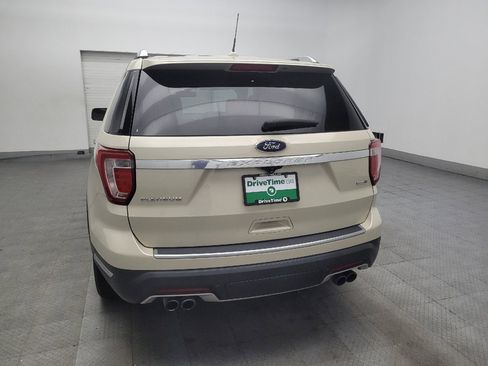 Used 2018 Ford Explorer Platinum AWD/4WD image 6