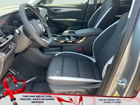 New 2025 Buick Envision Sport Touring image 9