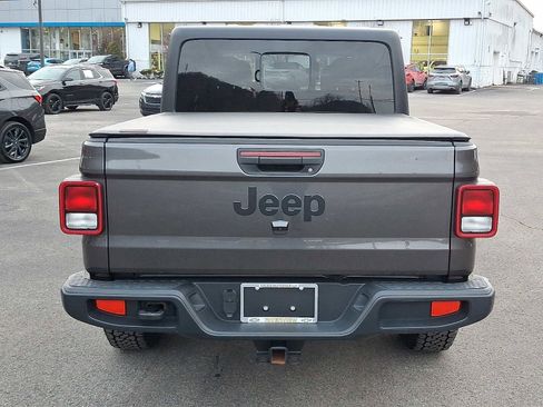 Used 2021 Jeep Gladiator Sport image 5