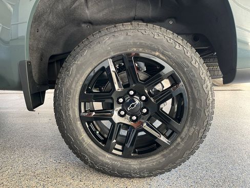 New 2026 Chevrolet Silverado 1500 Custom Trail Boss w/ Turbomax Blackout Package image 29