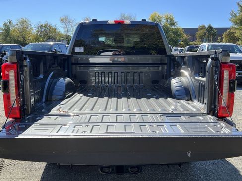 New 2026 Ford F250 Lariat w/ FX4 Off-Road Package image 25