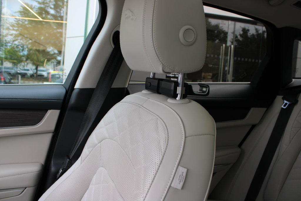Used 2021 Jaguar F-PACE S AWD/4WD image 24