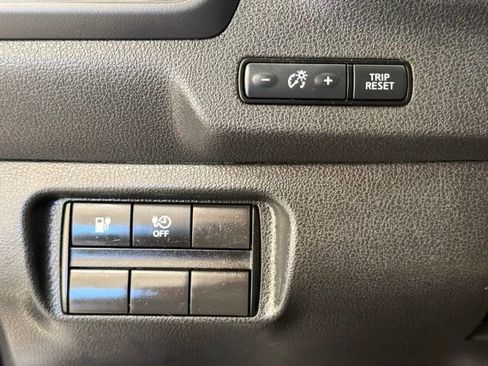 Used 2018 Nissan Leaf S w/ S Charge Package image 28