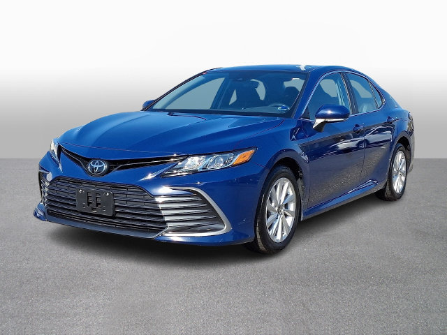 Used 2024 Toyota Camry LE FWD image 1