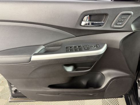 Used 2016 Honda CR-V Touring image 14