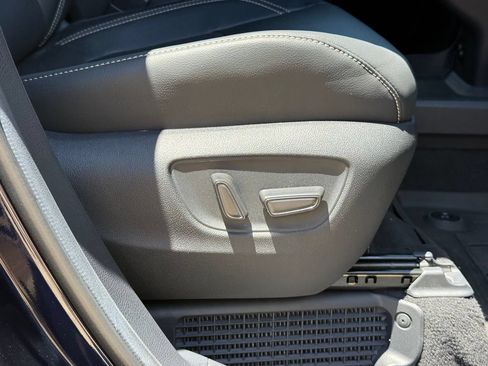 Certified 2026 Toyota Sienna Limited FWD image 25