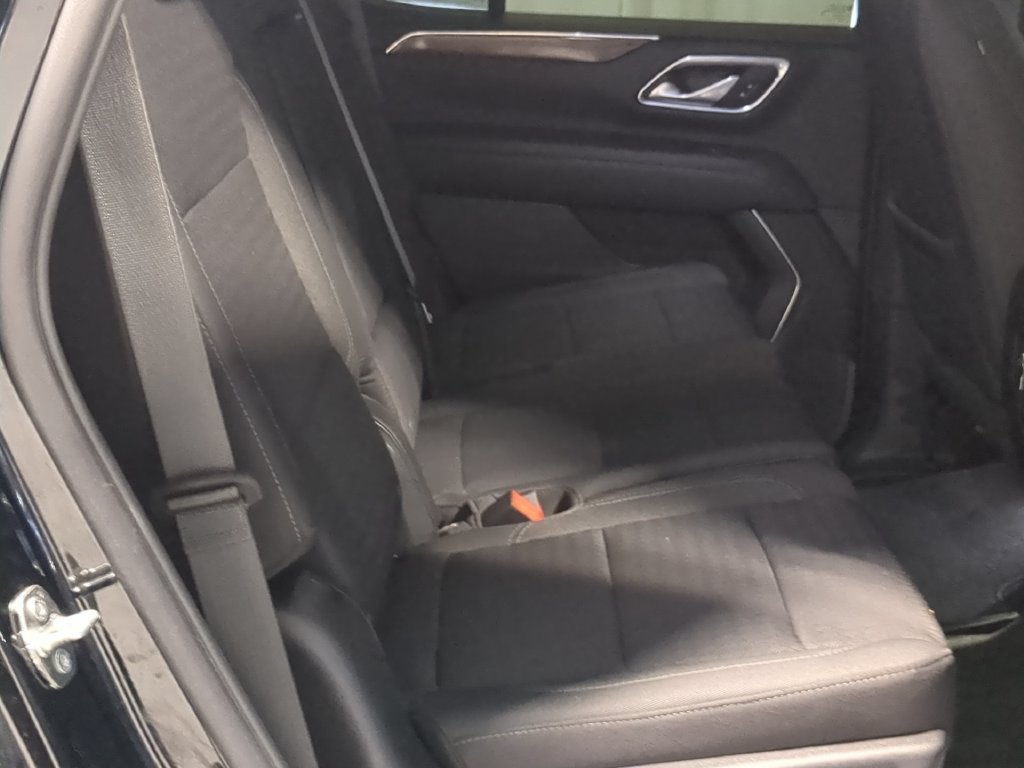 Used 2023 GMC Yukon SLE AWD/4WD image 20