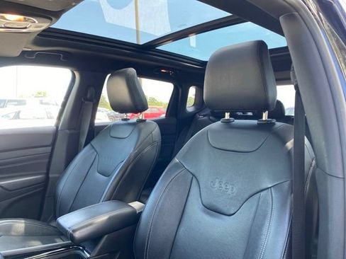 Used 2022 Jeep Compass High Altitude AWD/4WD image 18