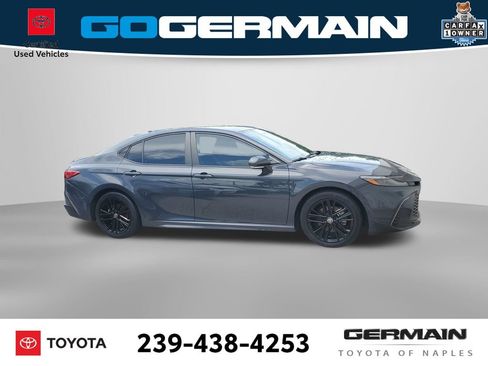 Certified 2025 Toyota Camry SE w/ Convenience Package FWD image 5