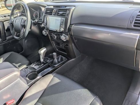 Used 2024 Toyota 4Runner TRD Off-Road Premium image 32
