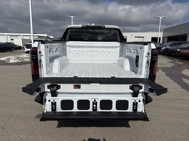 New 2026 GMC Sierra EV Elevation AWD/4WD image 9