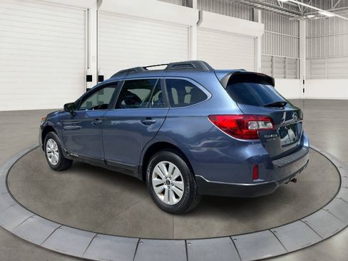 Used 2015 Subaru Outback 2.5i Premium AWD/4WD image 5