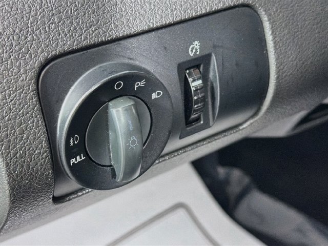 Used 2006 Ford Mustang GT Premium RWD image 10