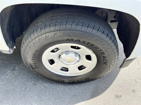 Used 2020 Chevrolet Colorado W/T w/ WT Convenience Package AWD/4WD image 9