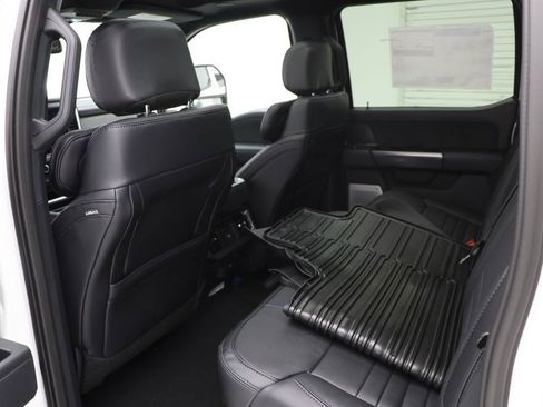 New 2026 Ford F450 Platinum w/ FX4 Off-Road Package image 20