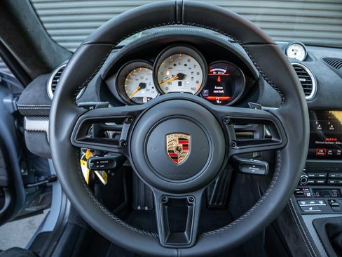 Certified 2025 Porsche 718 Cayman GT4 RS image 13